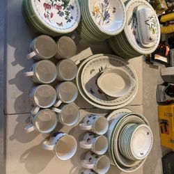 Portmeirion Botanic Garden Large Dish Set – 60+ Pieces!