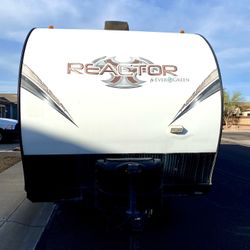 2015 Evergreen Reactor Toy Hauler
