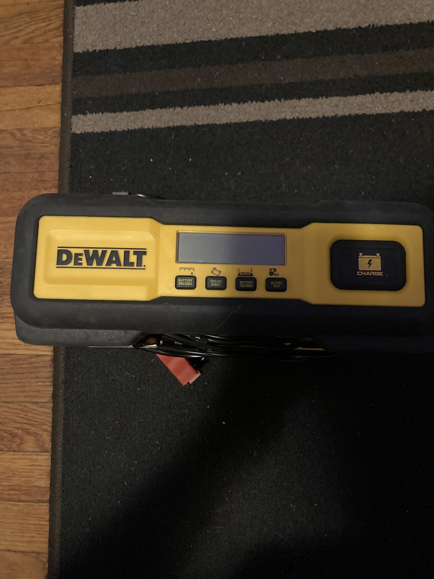 BRAND NEW Dewalt Potable Battery Charger NEVER USED