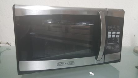 Black and Decker 0.9cuft Microwave