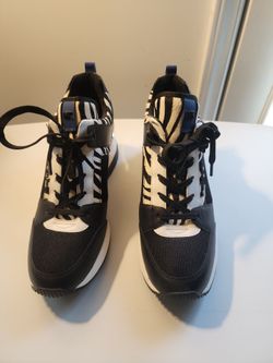 Michael  Kors Sneakers