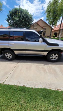 100 serries Land Cruiser