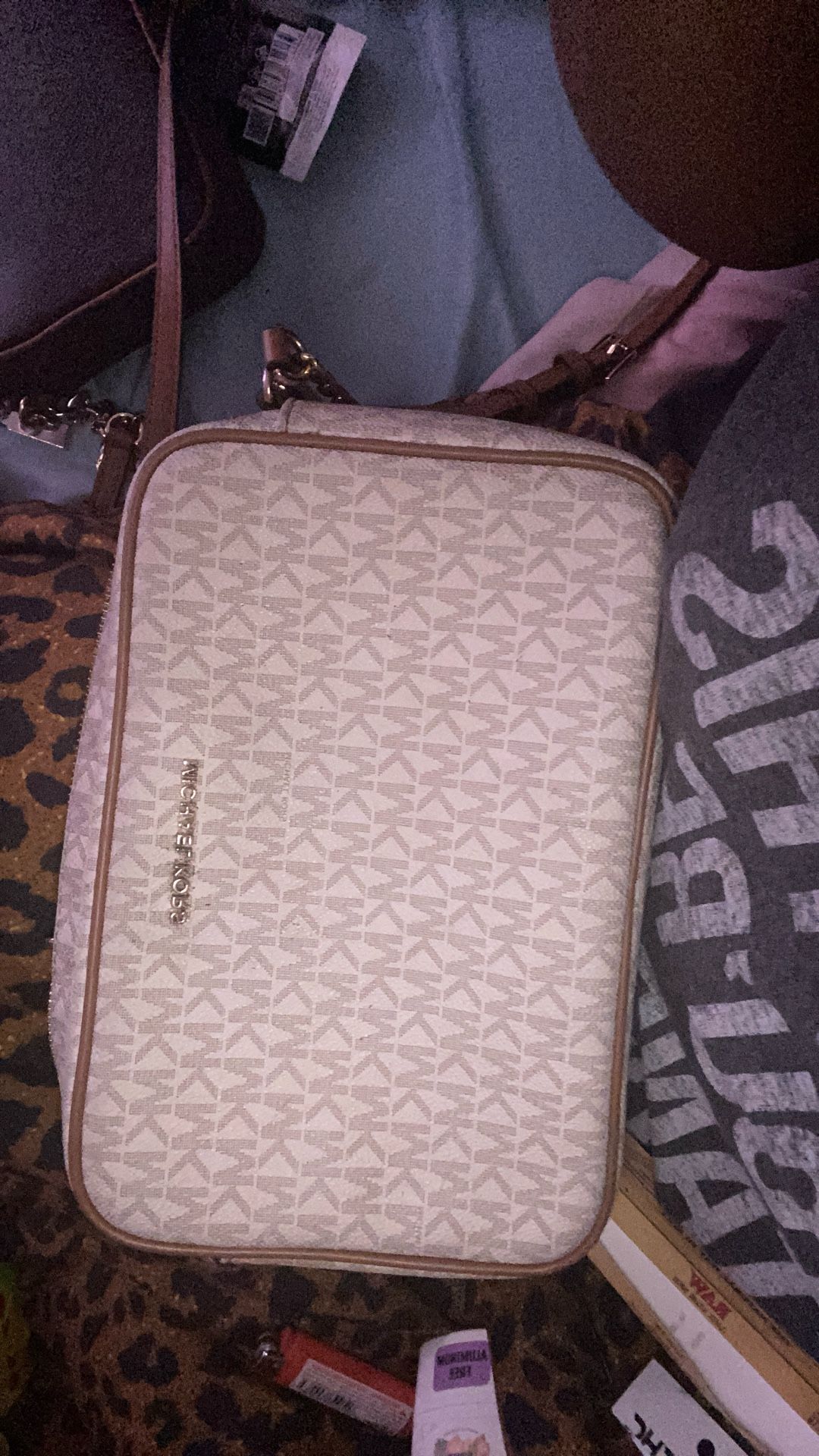 Micheal Kors Purse