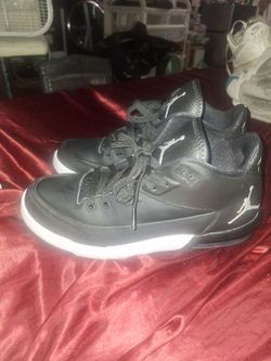 Jordan flight origin 3  size 9.5