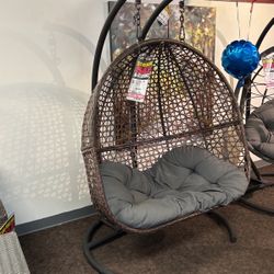 Hanging Chair 