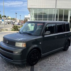 2005 Scion xB