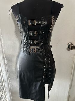 Bonito separado corsé y falta size m