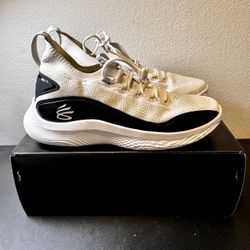 Curry 8 Size 14