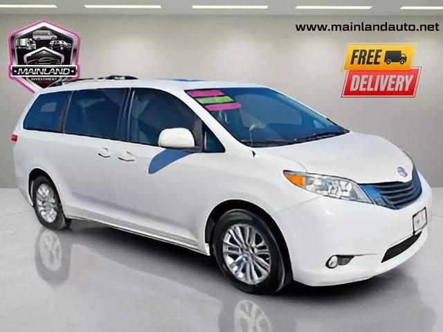 2011 Toyota Sienna