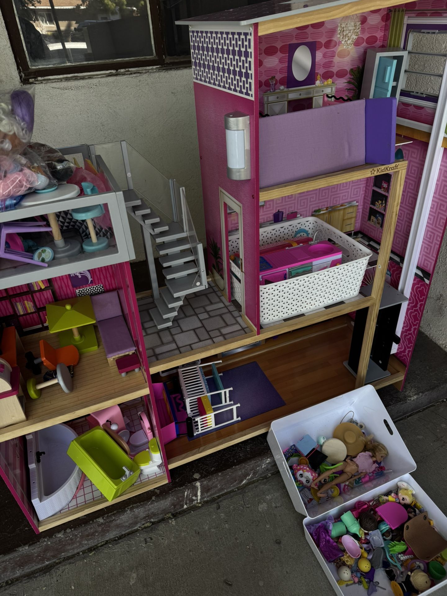 Barbie House