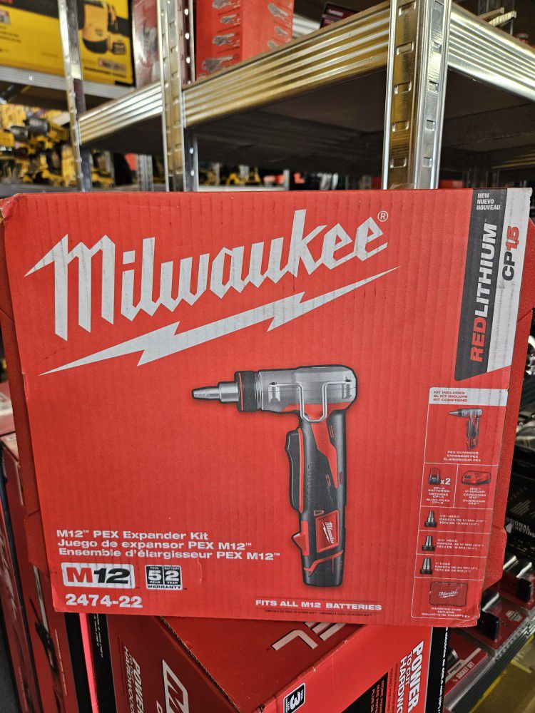 Milwaukee M12 Cordless PEX Expansion Tool Kit with in. Plastic Tubing  Cutter for Sale in Montebello, CA OfferUp