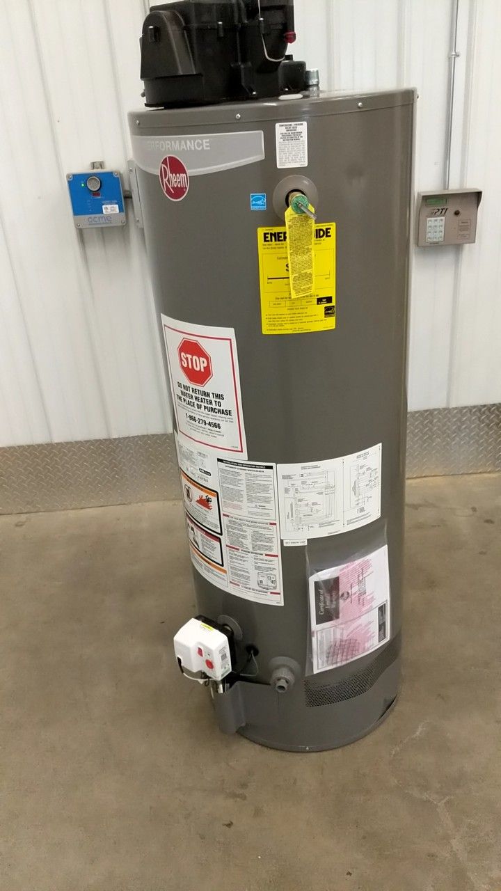 BRAND New Scratch And Dent Power Vent 40/50 Gal