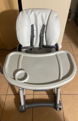 Baby High Chair with Tray and Harness