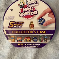 Mini Brands Collector’s Case