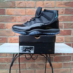 Size 7.5 AJ 11 Retro 