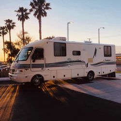 1995 Southwind  Fleet wood 30ft Rv