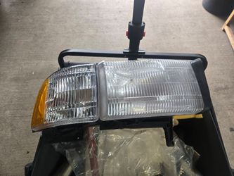Head light  for 98 to 2002