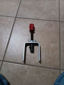 Gm steering lock plate removal tool