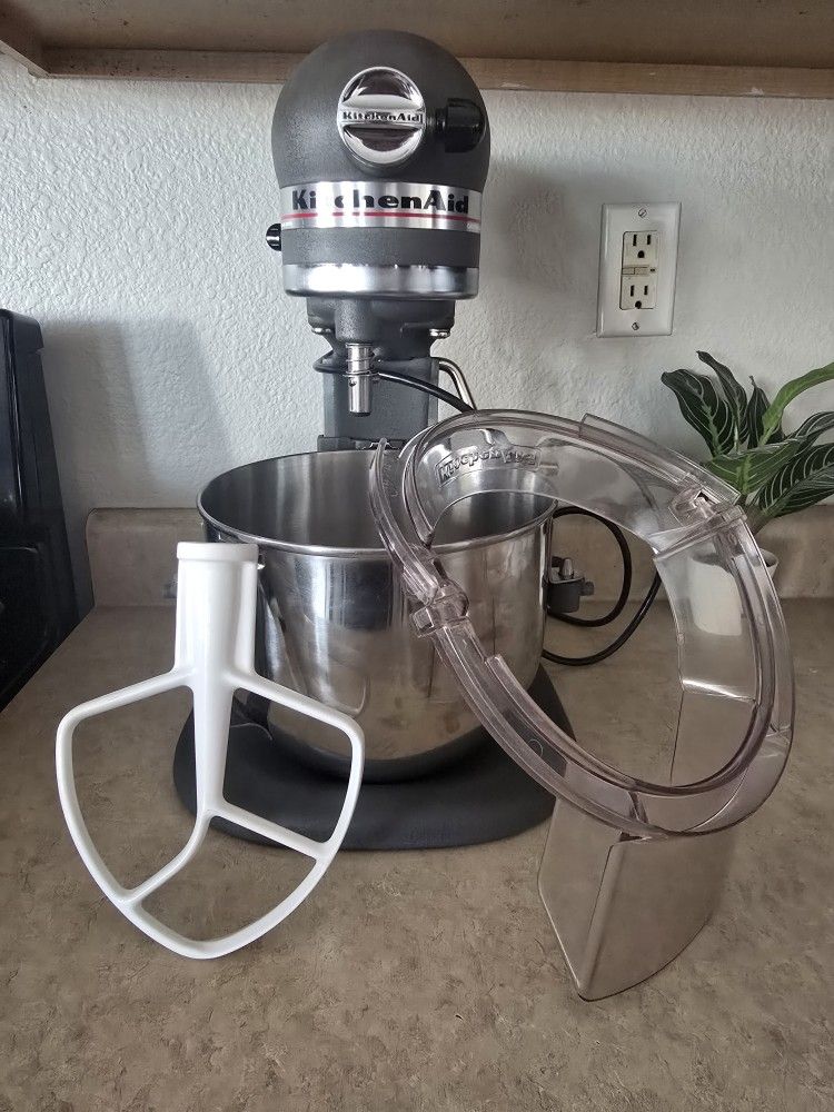 Kitchen Aid Mixer