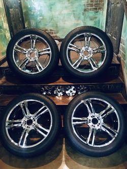 Wheels & Tires / LIKE NEW!!!