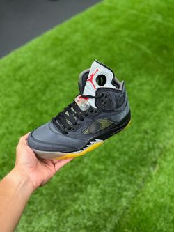 Off-White x Air Jordan 5 Retro SP 'Muslin'