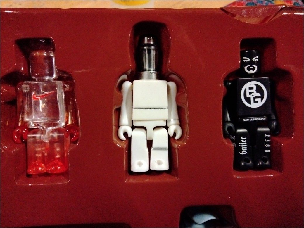 MEDICOM TOY x Nike Design: Kubrick Generation 1 Set 3A