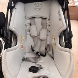 Orbit Baby Infant Rotating Car Seat (best Offer) Need To Get Rid Of This 