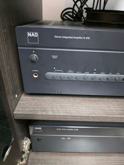 NAD Audiophile Amplifier Stack – C372 + C270 – Excellent Sound