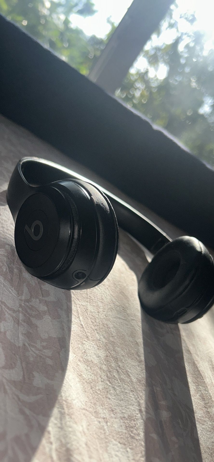 Beats Solo Pro 4