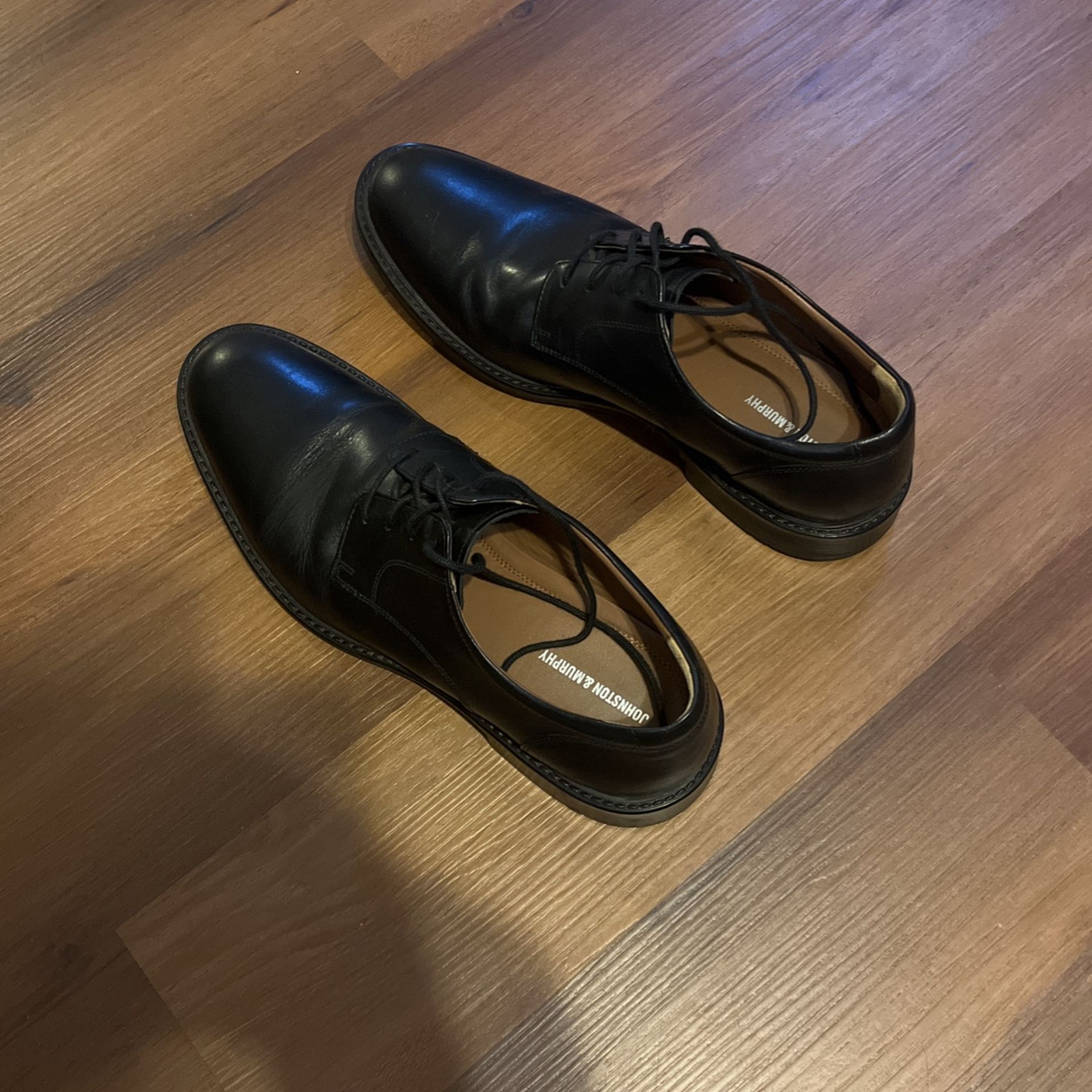Johnston and Murphy dress shoes