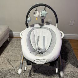 Graco Soothe 'n Sway LX Baby Swing with Portable Bouncer