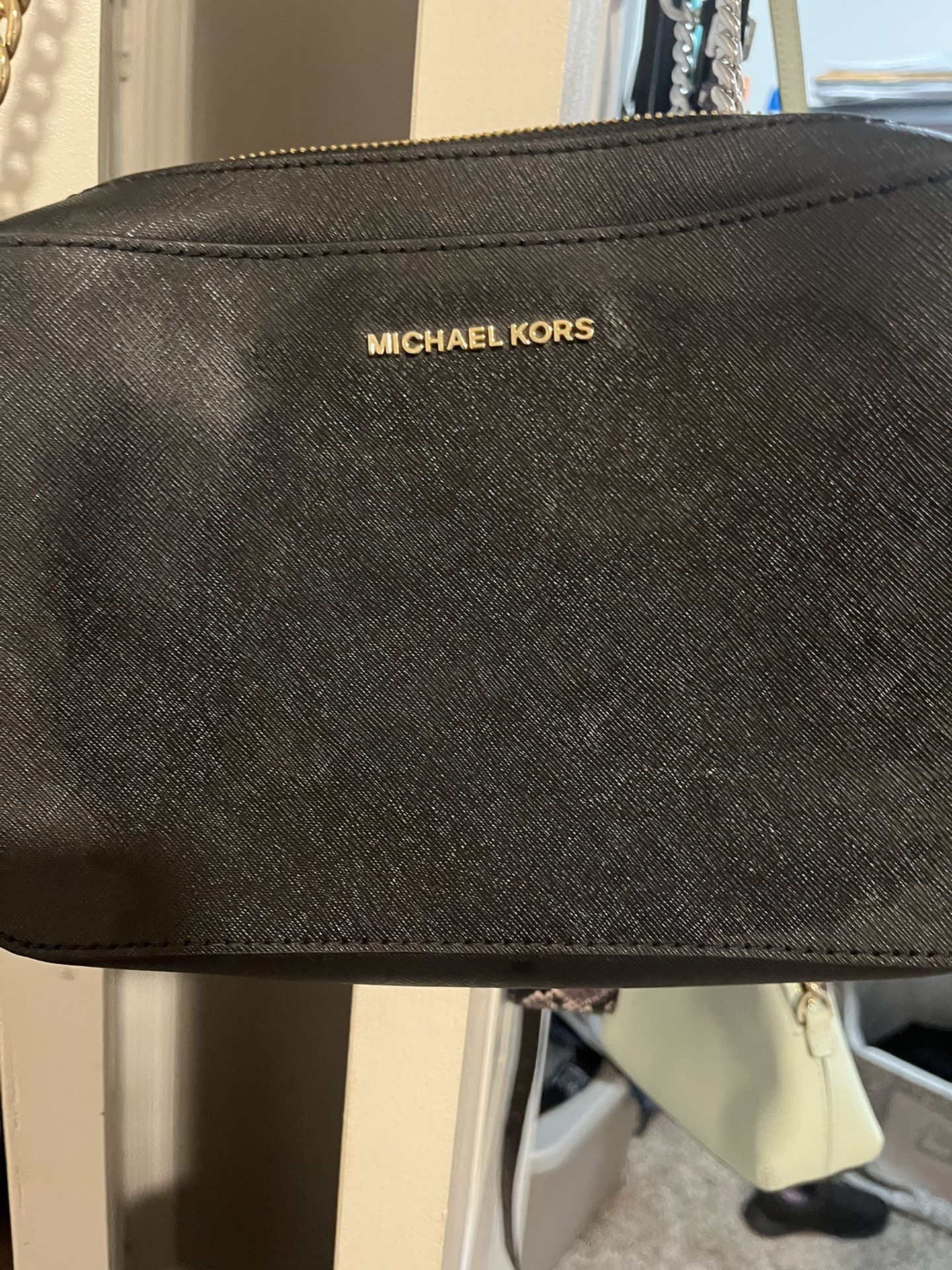 Michael Kor Crossbody