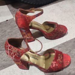 Chinese Laundry Retro Red Chunk Women's Heels