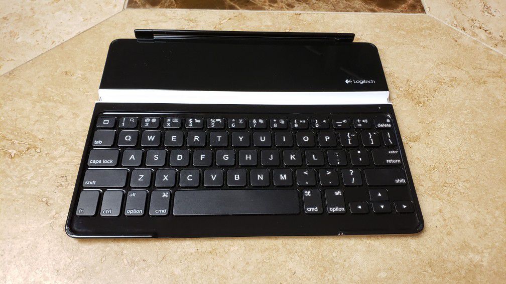 IPad Or Tablet Bluetooth Wireless Keyboard 