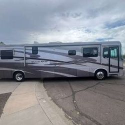 RV For Sale In Perfect Condition Cold AC Looking To Trade  No Lowballers