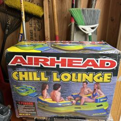 Airhead Lake Chill Lounge 