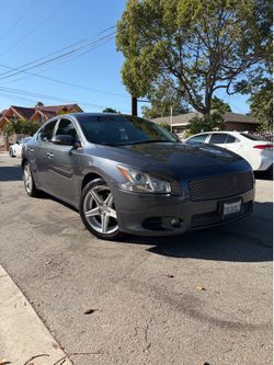 2010 Nissan Maxima