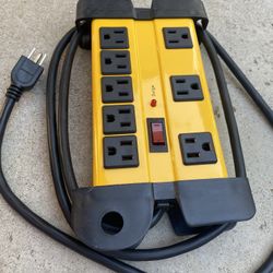 New Heavy duty 8 outlet Metal Housing Surge Protector