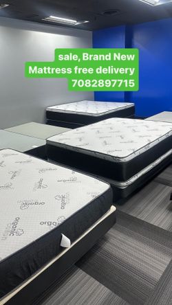 Huge sale for Mattress And Box Twin size #mattress and box 150.$ full 190$ Queen 200$ king 290$. free delivery free set up 708….289…7715… cash or Zell