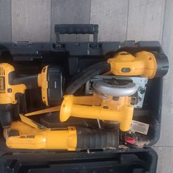 Dewalt tools DC4CPKA