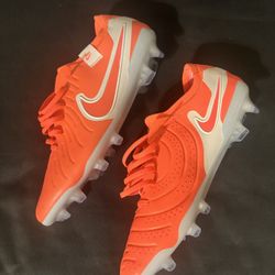 Nike Tiempo Legend 10 Elite soccer cleats