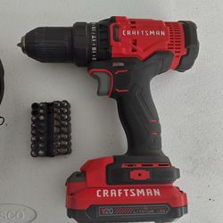 CRAFTSMAN 20 VOLT 1/2 INCH DRILL WITH BAG AND BITS. THERE IS NO CHARGER.