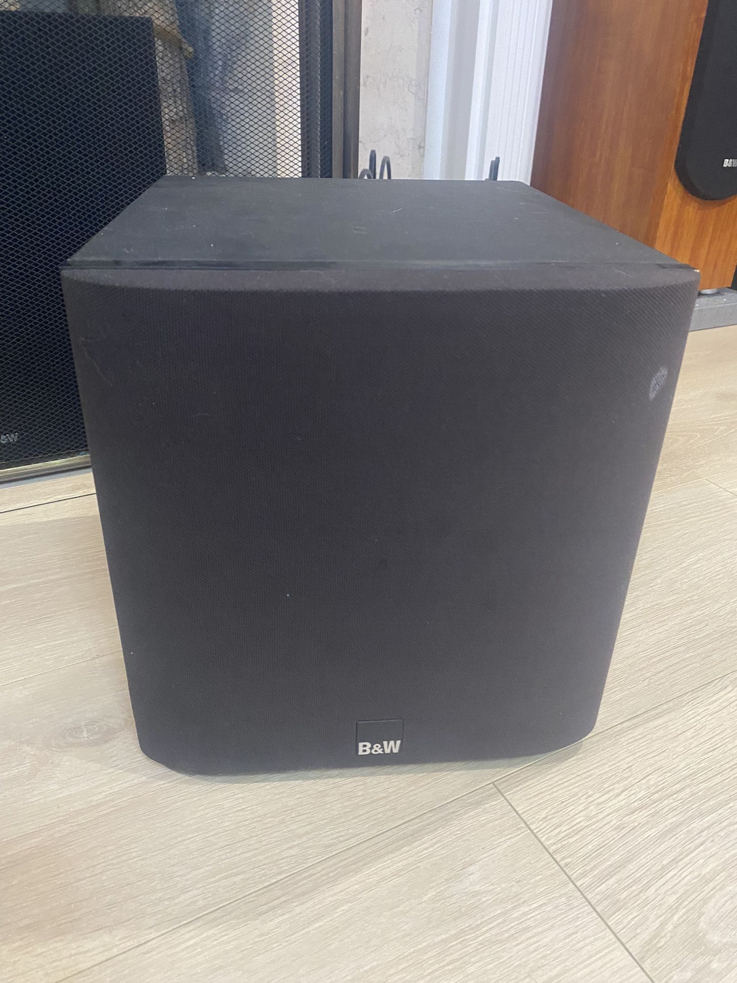 Bowers & Wilkins ASW608 Powered Subwoofer