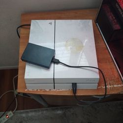 Selling PS4 Slim Everything Works 