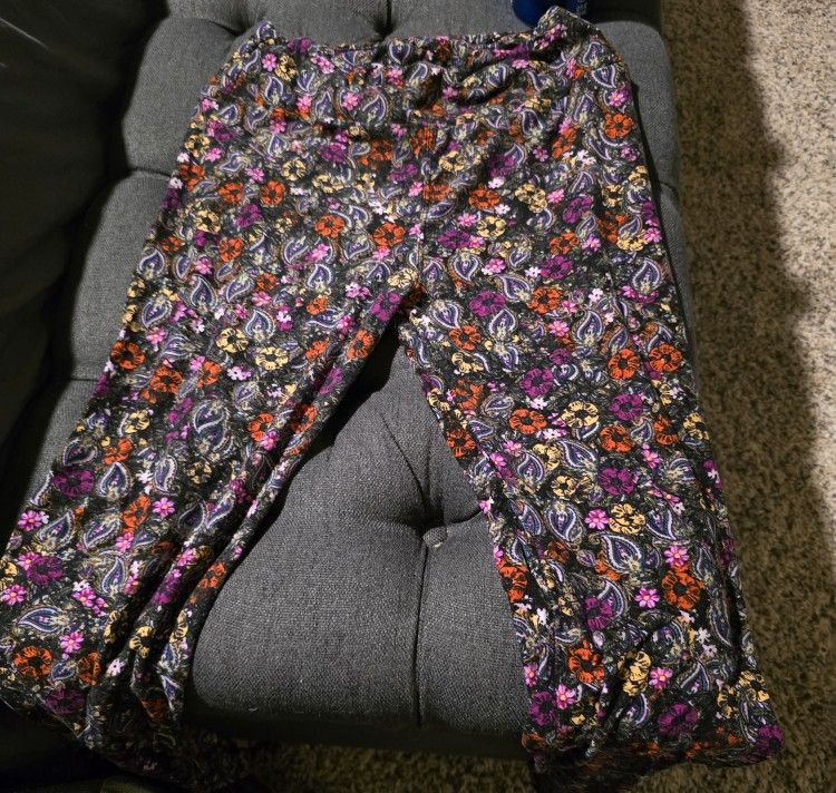 Lularoe Paisley Leggings OS 