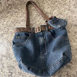 Handbag 