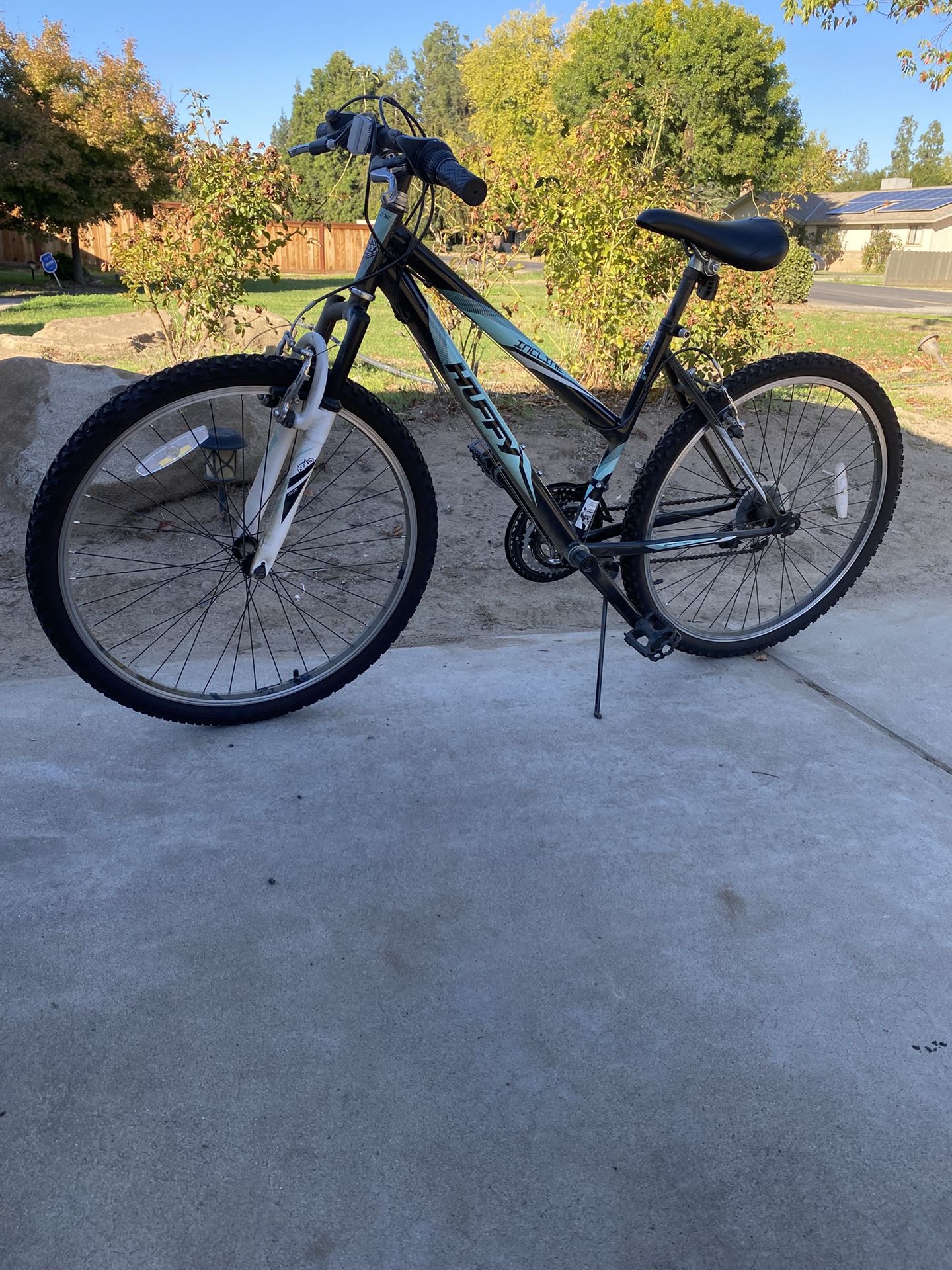 Huffy Girls Bike 18 Speed