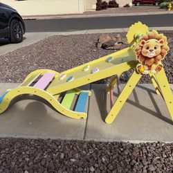 Montessori Pikler Triangle Climbing Set with Slide – Like New