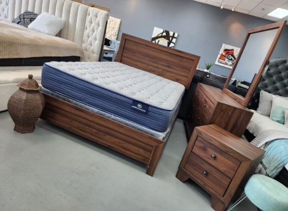 Queen Bedroom Set