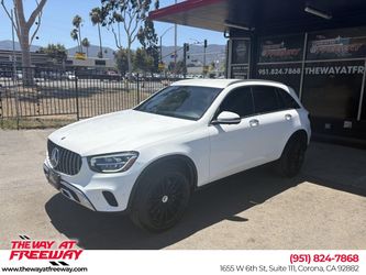 2021 Mercedes-Benz GLC 300